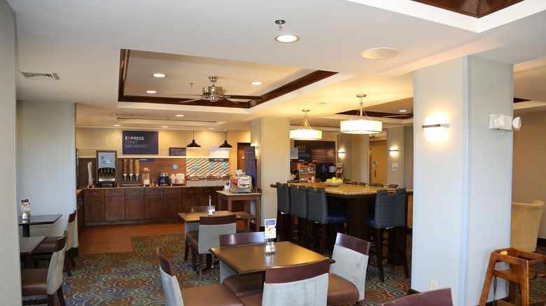 <b>Holiday Inn Express Hotel & Suites Restaurant</b>. Images powered by <a href="https://www.leonardoworldwide.com/" title="Leonardo Worldwide" target="_blank">Leonardo</a>.