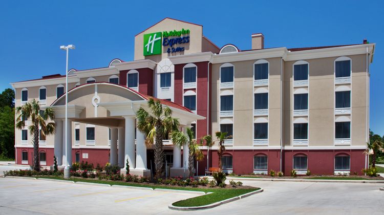 Holiday Inn Express & Suites Amite Exterior