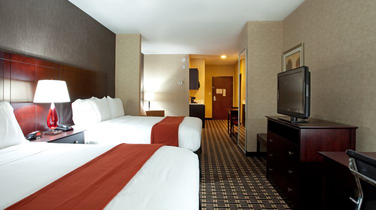 Holiday Inn Express & Suites Amite Suite