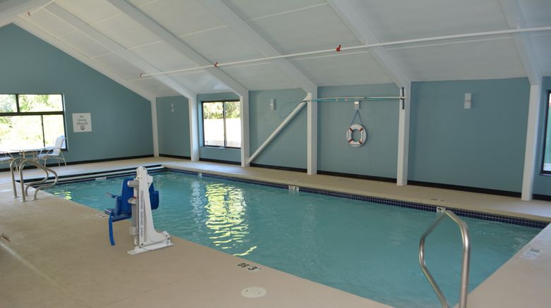<b>Holiday Inn Express & Suites Waterville Pool</b>. Images powered by <a href="https://www.leonardoworldwide.com/" title="Leonardo Worldwide" target="_blank">Leonardo</a>.