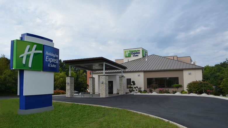 <b>Holiday Inn Express & Suites Waterville Exterior</b>. Images powered by <a href="https://www.leonardoworldwide.com/" title="Leonardo Worldwide" target="_blank">Leonardo</a>.