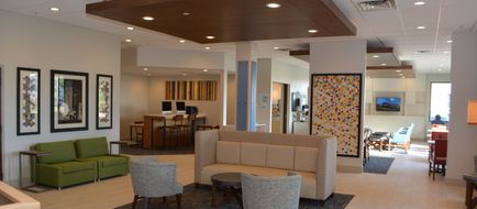 Holiday Inn Express & Suites Waterville Lobby