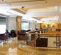 Crowne Plaza Qingdao Lobby