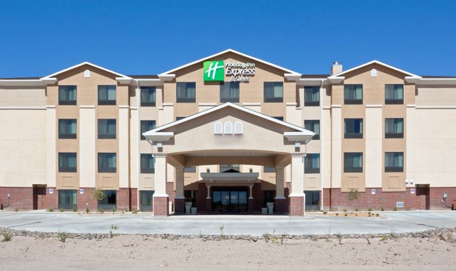 Holiday Inn Express Suites Deming Exterior