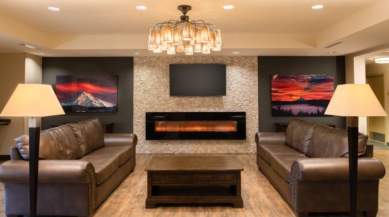 <b>Candlewood Suites Vancouver-Camas Lobby</b>. Images powered by <a href="https://www.leonardoworldwide.com/" title="Leonardo Worldwide" target="_blank">Leonardo</a>.
