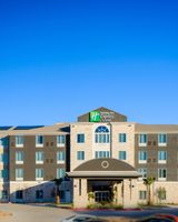 Holiday Inn Express Stes Arboretum Area