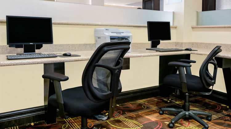 Holiday Inn Express Suites Cotulla Other