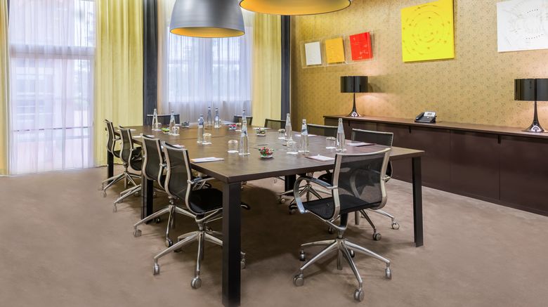 <b>Crowne Plaza Venice East Meeting</b>. Images powered by <a href="https://www.leonardoworldwide.com/" title="Leonardo Worldwide" target="_blank">Leonardo</a>.