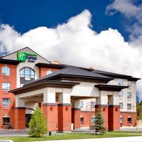 Holiday Inn Express & Suites Whitecourt