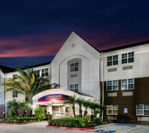 Candlewood Suites Exterior