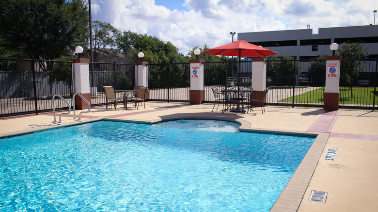 <b>Candlewood Suites Houston Westchase - Westheimer Pool</b>. Images powered by <a href="https://www.leonardoworldwide.com/" title="Leonardo Worldwide" target="_blank">Leonardo</a>.