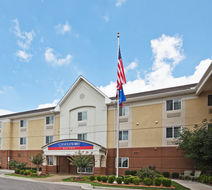Candlewood Suites Exterior