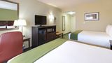 Holiday Inn Express & Suites Covington Room