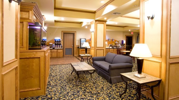 Holiday Inn Express Jourdanton Restaurant