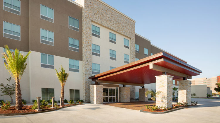Holiday Inn Express & Suites McAllen Exterior