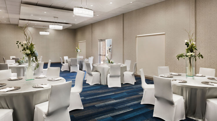 Holiday Inn Express & Suites McAllen Meeting