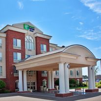 Holiday Inn Express & Suites