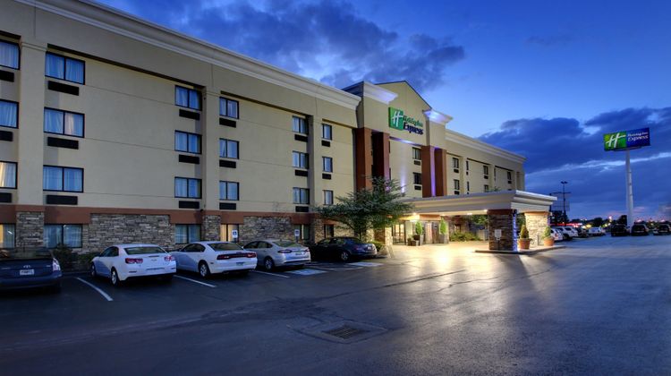 Holiday Inn Express/Oak Grove Exterior