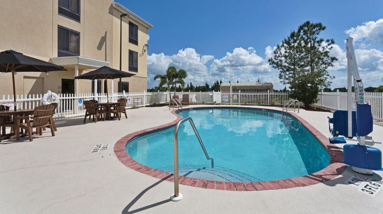 <b>Holiday Inn Express & Suites Sebring Pool</b>. Images powered by <a href="https://www.leonardoworldwide.com/" title="Leonardo Worldwide" target="_blank">Leonardo</a>.