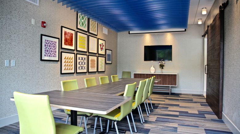 <b>Holiday Inn Express & Suites Oswego Meeting</b>. Images powered by <a href="https://www.leonardoworldwide.com/" title="Leonardo Worldwide" target="_blank">Leonardo</a>.