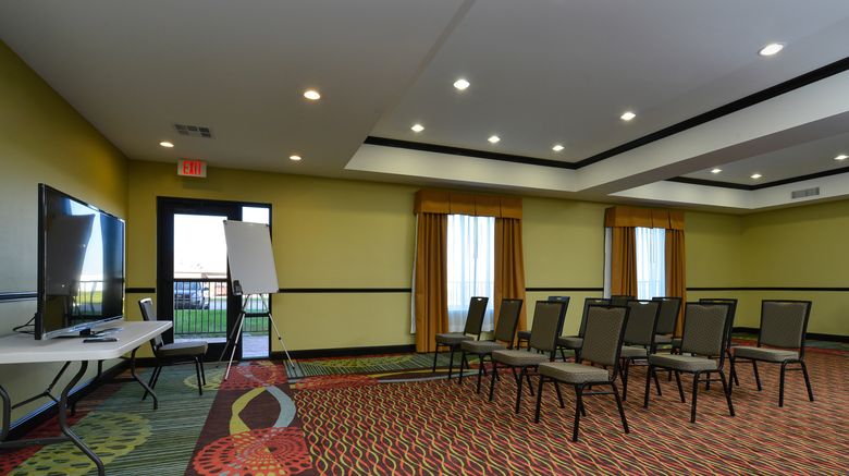 <b>Holiday Inn Express Hotel & Stes Alva Meeting</b>. Images powered by <a href="https://www.leonardoworldwide.com/" title="Leonardo Worldwide" target="_blank">Leonardo</a>.
