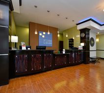 Holiday Inn Express Hotel & Stes Alva Lobby