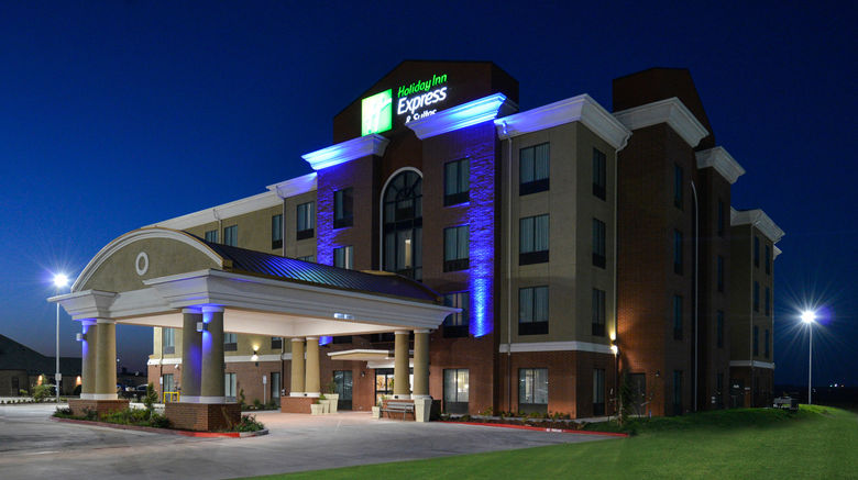 <b>Holiday Inn Express Hotel & Stes Alva Exterior</b>. Images powered by <a href="https://www.leonardoworldwide.com/" title="Leonardo Worldwide" target="_blank">Leonardo</a>.