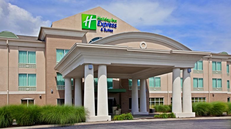 Holiday Inn Express  and  Suites Greenwood Exterior. Images powered by <a href="https://www.leonardoworldwide.com" target="_blank" rel="noopener">Leonardo</a>.