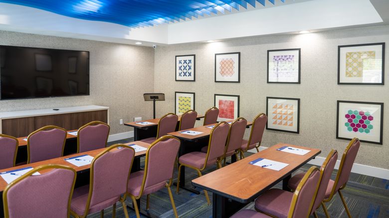 <b>Holiday Inn Express & Suites Lake Forest Meeting</b>. Images powered by <a href="https://www.leonardoworldwide.com/" title="Leonardo Worldwide" target="_blank">Leonardo</a>.