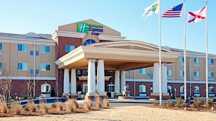 Holiday Inn Express & Suites Florence NE Exterior