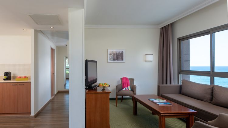 Leonardo Hotel Haifa Suite