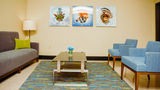 Holiday Inn Express & Suites Waller Lobby