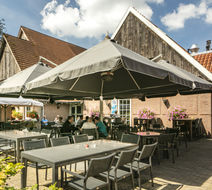 Fletcher Hotel-Restaurant De Broeierd Exterior