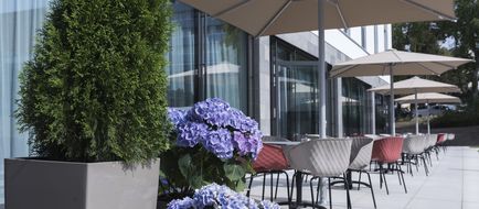 Holiday Inn Express Wiesbaden Exterior