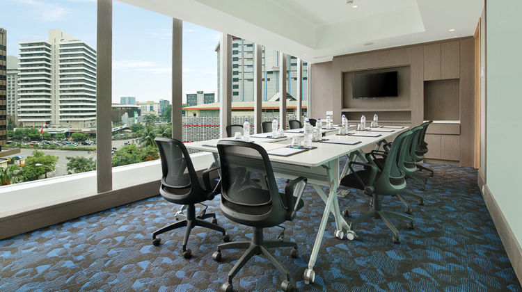 Holiday Inn Express Jakarta Wahid Hasyim Meeting