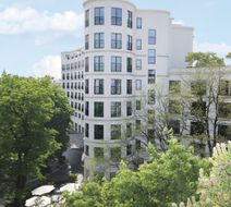 Regent Hotel Exterior