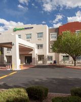 Holiday Inn Express & Suites Santa Fe