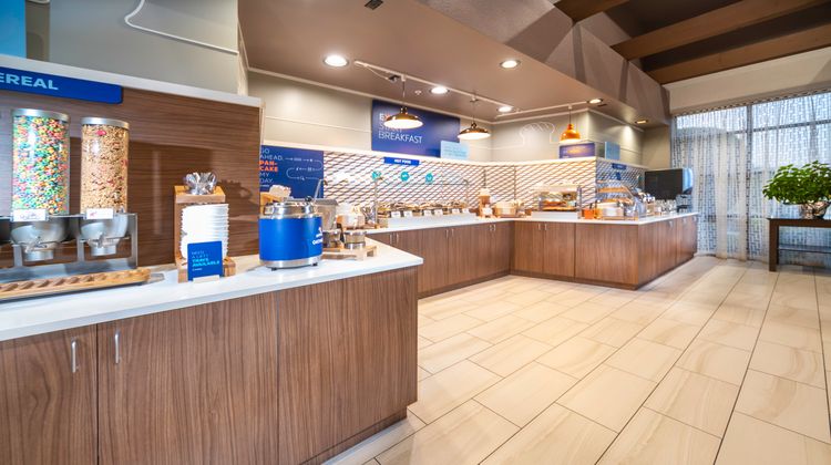 Holiday Inn Express Restaurant