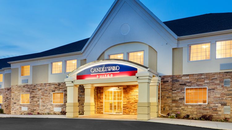 Candlewood Suites Exterior
