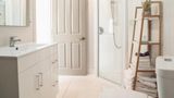 U Suites On Manners Room