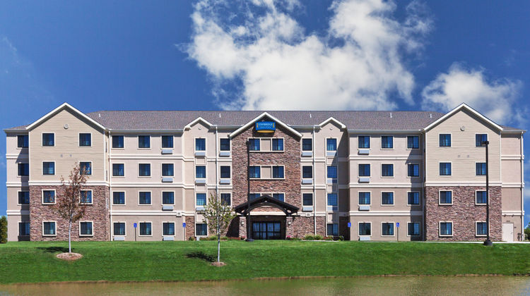 Staybridge Suites Wichita Exterior