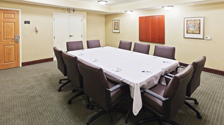 Staybridge Suites Wichita Meeting