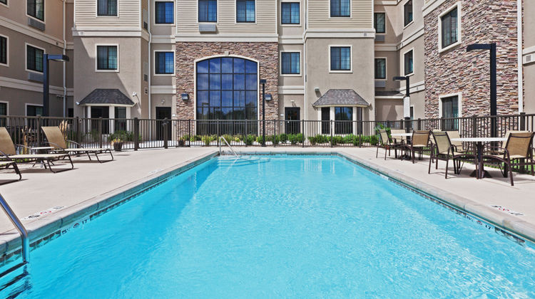 Staybridge Suites Wichita Pool