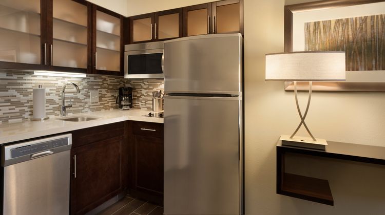 Staybridge Suites Midland Suite