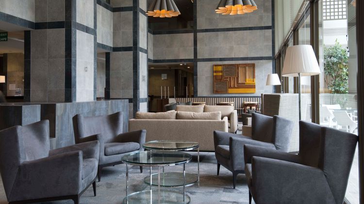 Holiday Inn Express Concepcion Lobby