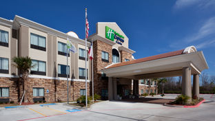 Holiday Inn Express & Suites Beltway 8