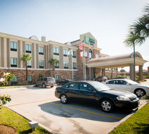 Holiday Inn Express & Suites Beltway 8 Exterior