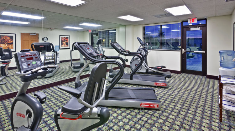 Staybridge Suites - Buffalo Health Club