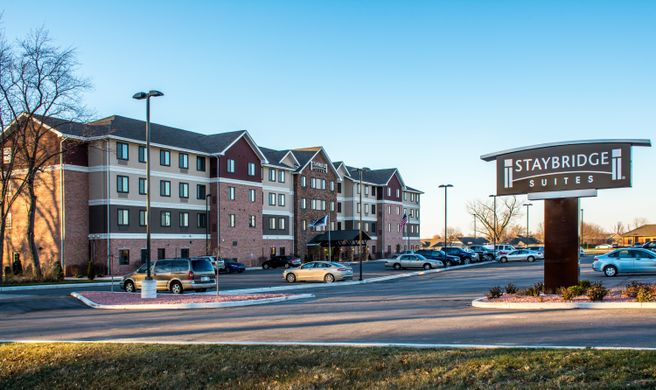 Staybridge Suites Schererville Exterior