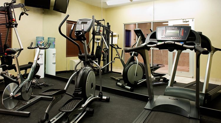 Holiday Inn Express & Suites Drayton Val Health Club